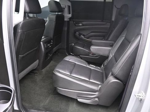 Used 2016 Chevrolet Suburban LT AWD/4WD image 17