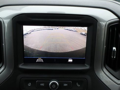 Used 2021 Chevrolet Silverado 1500 Custom image 10