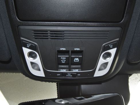 Used 2023 Honda Ridgeline Black Edition image 24