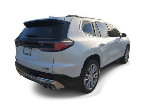 Used 2025 GMC Acadia Denali w/ Super Cruise Package FWD image 4