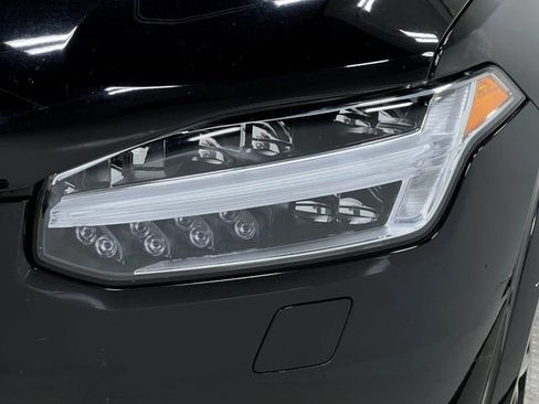 Used 2018 Volvo XC90 T8 Momentum w/ Convenience Package image 37