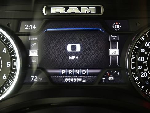 Used 2023 RAM 1500 Laramie AWD/4WD image 26