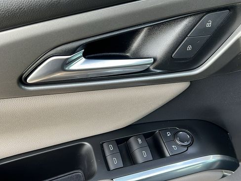 Certified 2024 Chevrolet Traverse LT image 17