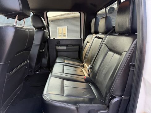 Used 2016 Ford F250 Lariat w/ Lariat Ultimate Package AWD/4WD image 38