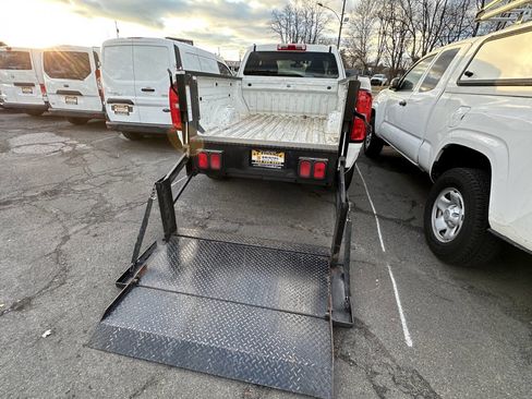 Used 2020 Chevrolet Colorado W/T w/ WT Convenience Package image 26