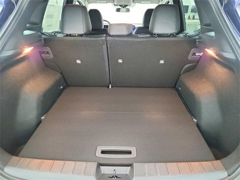 New 2026 Nissan Kicks SR image 38