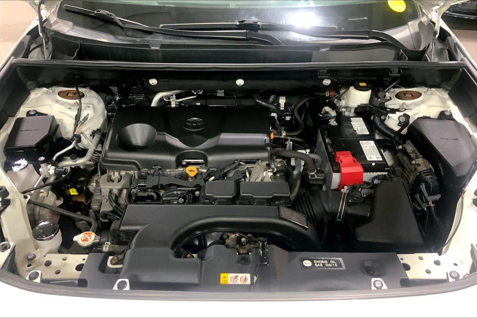 Used 2020 Toyota RAV4 LE w/ All Weather Liner Package AWD/4WD image 31