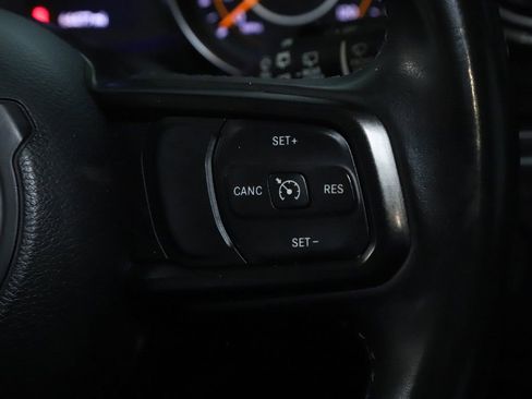 Used 2020 Jeep Wrangler Unlimited Sport image 21