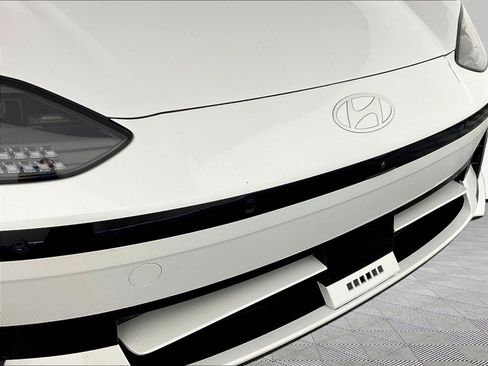 Certified 2025 Hyundai Ioniq 6 Limited AWD/4WD image 31