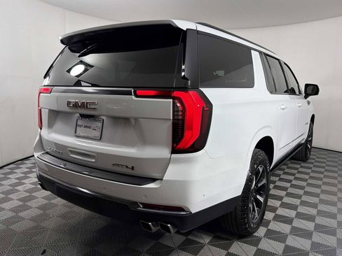 Used 2025 GMC Yukon XL AT4 w/ AT4 Premium Plus Package image 10