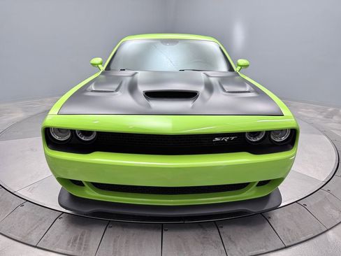 Used 2015 Dodge Challenger SRT Hellcat image 2