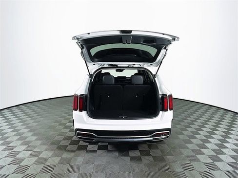 Used 2023 Kia Sorento S w/ Panoramic Sunroof Package image 27