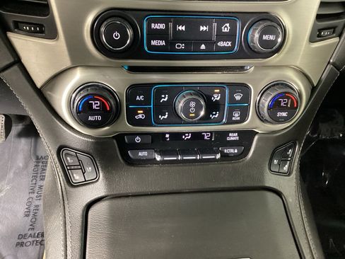 Used 2020 GMC Yukon XL Denali w/ Open Road Package image 28