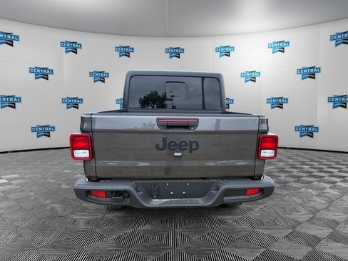 New 2026 Jeep Gladiator Sport AWD/4WD image 4