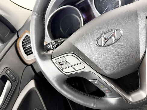 Used 2017 Hyundai Santa Fe Limited AWD/4WD image 60