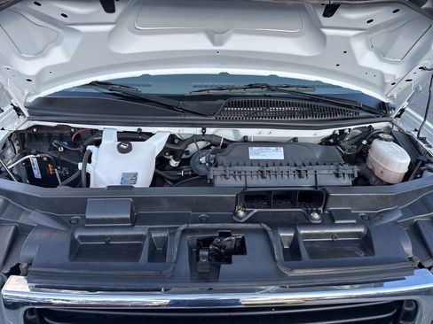 Used 2023 GMC Savana 2500 image 25