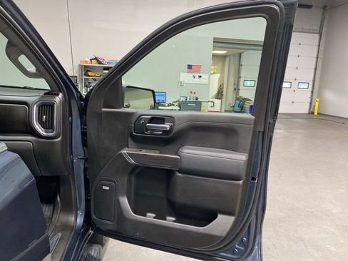 Used 2020 Chevrolet Silverado 1500 LTZ AWD/4WD image 27