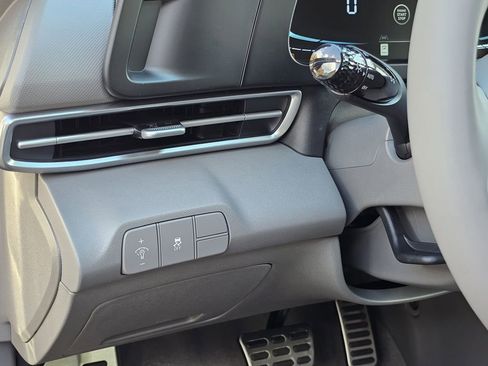 New 2025 Hyundai Elantra Sport w/ Cargo Package image 15