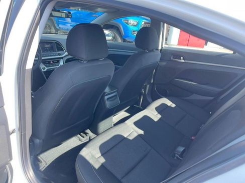 Used 2018 Hyundai Elantra SEL FWD image 11
