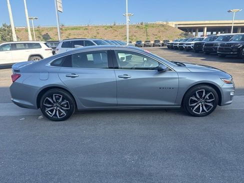 Used 2025 Chevrolet Malibu RS image 7