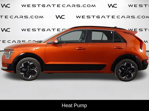 Used 2023 Kia Niro Wind w/ Wind Preserve Package FWD image 5