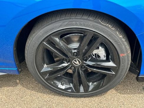 New 2026 Acura Integra A-Spec FWD image 7