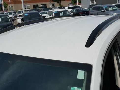 Certified 2023 Volkswagen Atlas SE AWD/4WD image 11