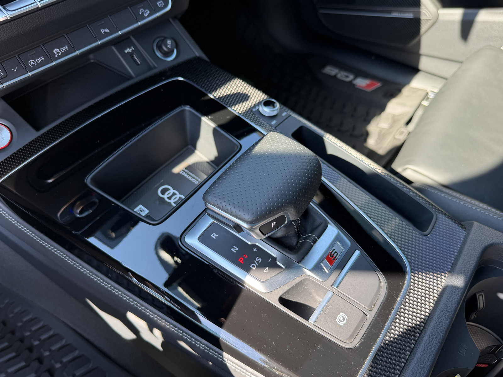 Used 2024 Audi SQ5 Premium Plus AWD/4WD image 32