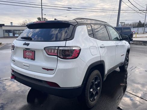 Used 2023 Jeep Compass Trailhawk AWD/4WD image 5