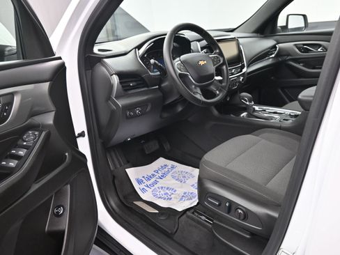 Certified 2023 Chevrolet Traverse LT AWD/4WD image 9
