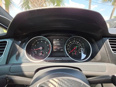 Used 2015 Volkswagen GTI S FWD image 14