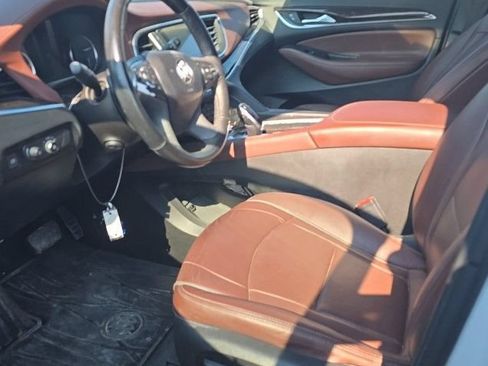Used 2021 Buick Enclave Avenir w/ Avenir Technology Package FWD image 6