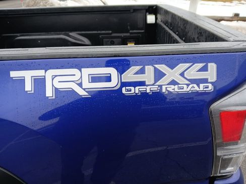 Certified 2022 Toyota Tacoma TRD Off-Road w/ Technology Package image 34