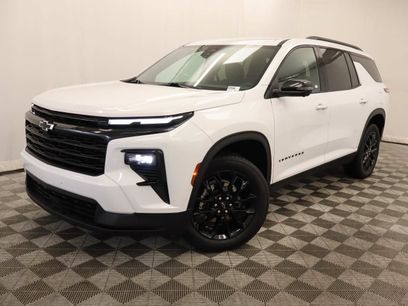 Used 2025 Chevrolet Traverse LT w/ Midnight/Sport Edition