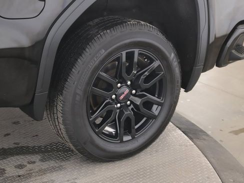 Used 2022 GMC Sierra 1500 Elevation image 14