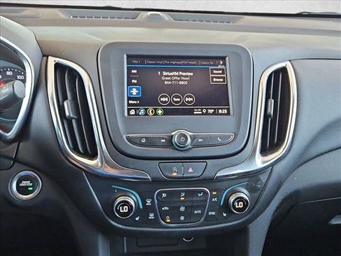 Used 2024 Chevrolet Equinox LT AWD/4WD image 14