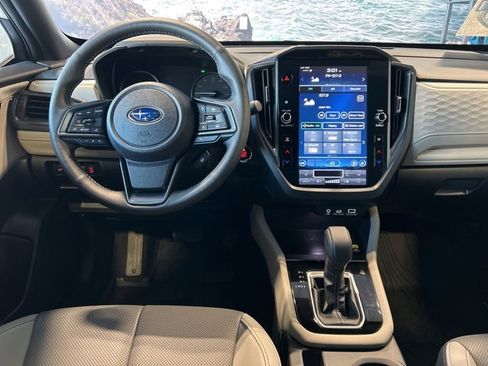 Used 2025 Subaru Forester Limited image 79