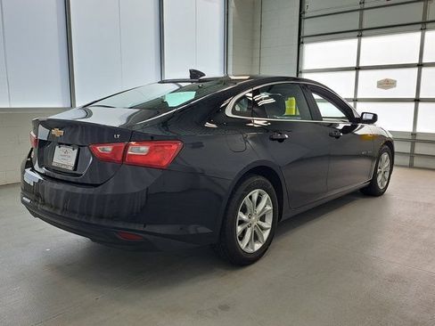 Used 2024 Chevrolet Malibu LT FWD image 5