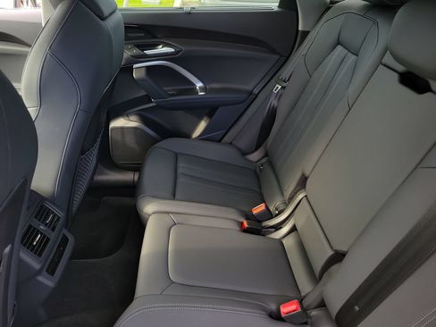 Certified 2025 Audi Q5 Premium w/ Premium Plus AWD/4WD image 26