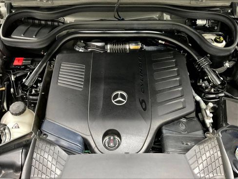 Used 2025 Mercedes-Benz G 550 image 36
