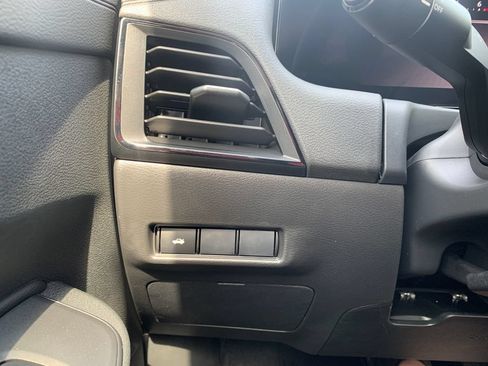 New 2026 Nissan Sentra SV w/ Floor Mat Package FWD image 15