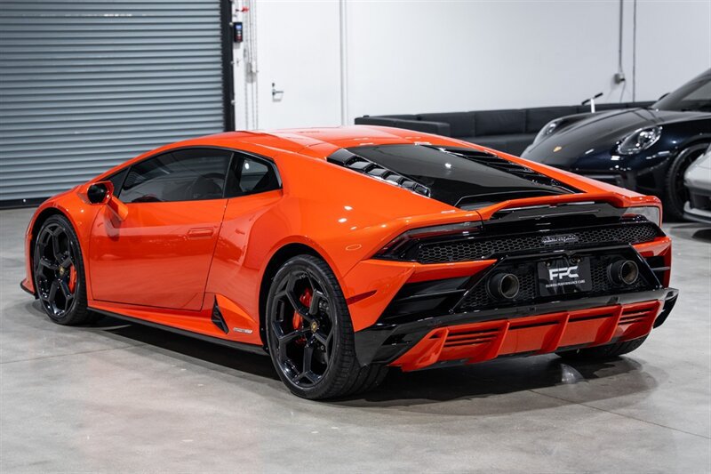 Used 2020 Lamborghini Huracan EVO AWD/4WD image 65