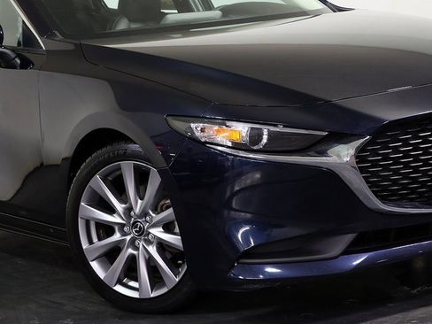 Used 2020 MAZDA MAZDA3 AWD Sedan w/ Select Package image 8