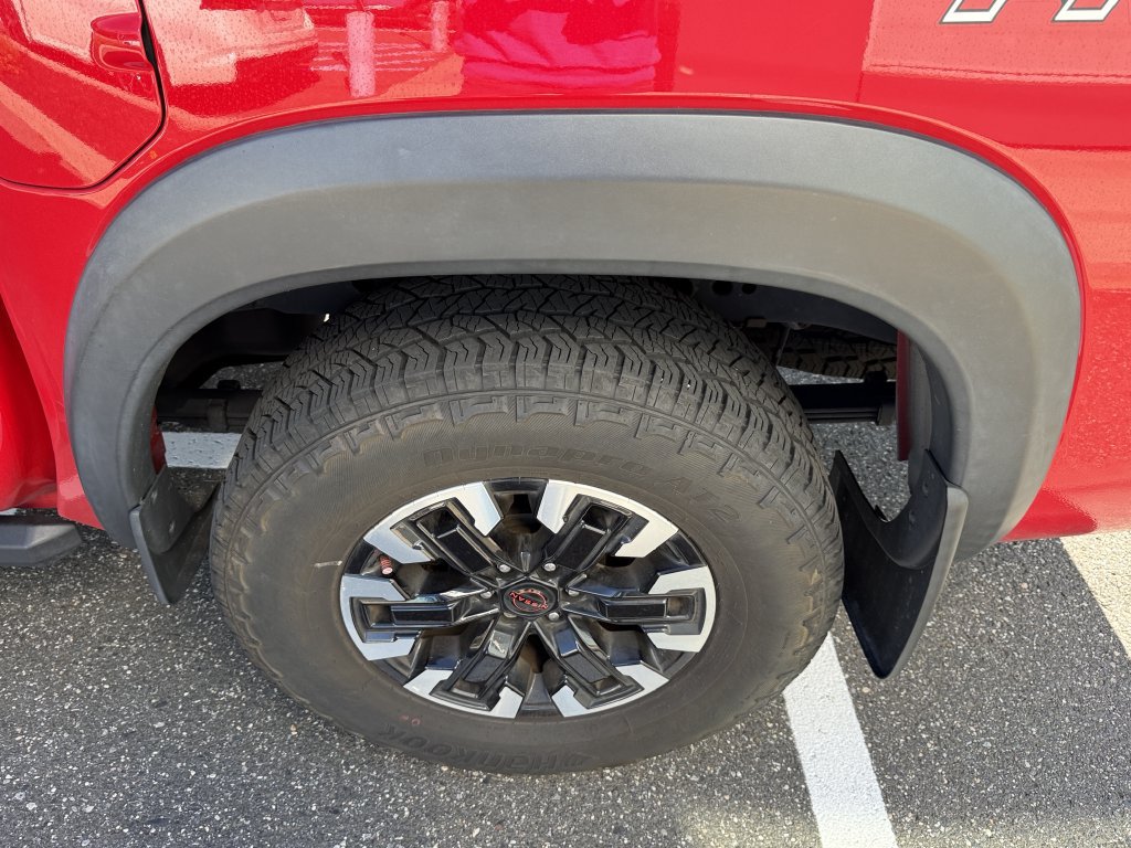 Certified 2024 Nissan Frontier PRO-4X w/ Technology Package AWD/4WD image 11