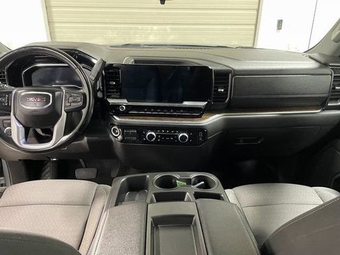 Used 2024 GMC Sierra 1500 Elevation w/ X31 Off-Road Package AWD/4WD image 13