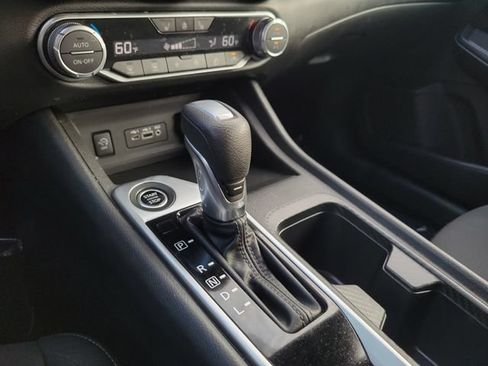 Used 2024 Nissan Sentra SV w/ All-Weather Package FWD image 19