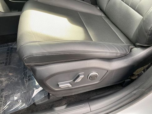 Used 2025 Hyundai Santa Fe SEL AWD/4WD image 27