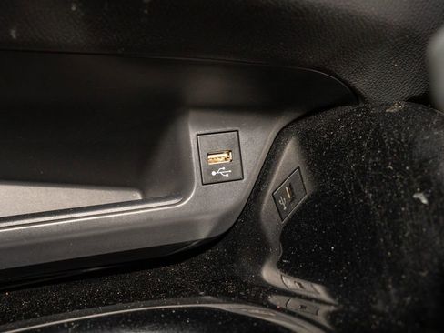 Used 2022 Toyota C-HR Nightshade image 13