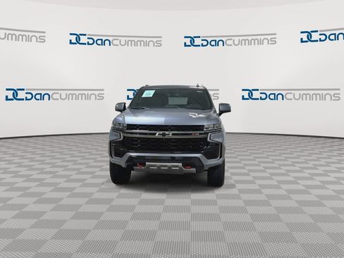 Used 2022 Chevrolet Suburban Z71 w/ Z71 Off-Road Package AWD/4WD image 3