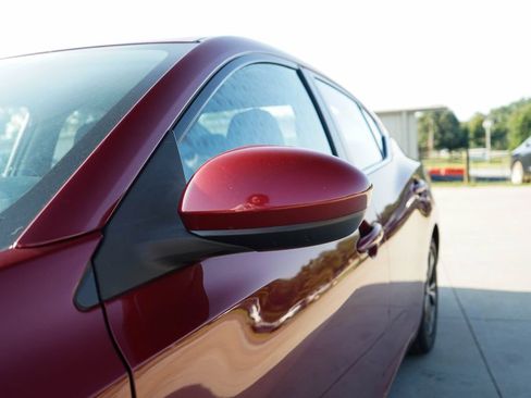 Used 2021 Nissan Sentra SV FWD image 22